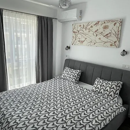 Luxury - Pipera Metro Station - Near Promenada Mall Apartament *