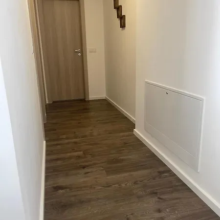 Luxury - Pipera Metro Station - Near Promenada Mall Apartment *