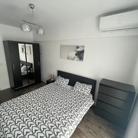 Luxury - Pipera Metro Station - Near Promenada Mall *