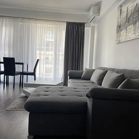 Luxury - Pipera Metro Station - Near Promenada Mall דירה בוקרשט
